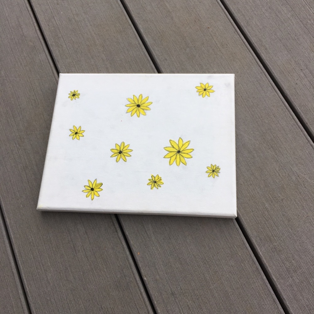 White based sunflower painting 🌻
